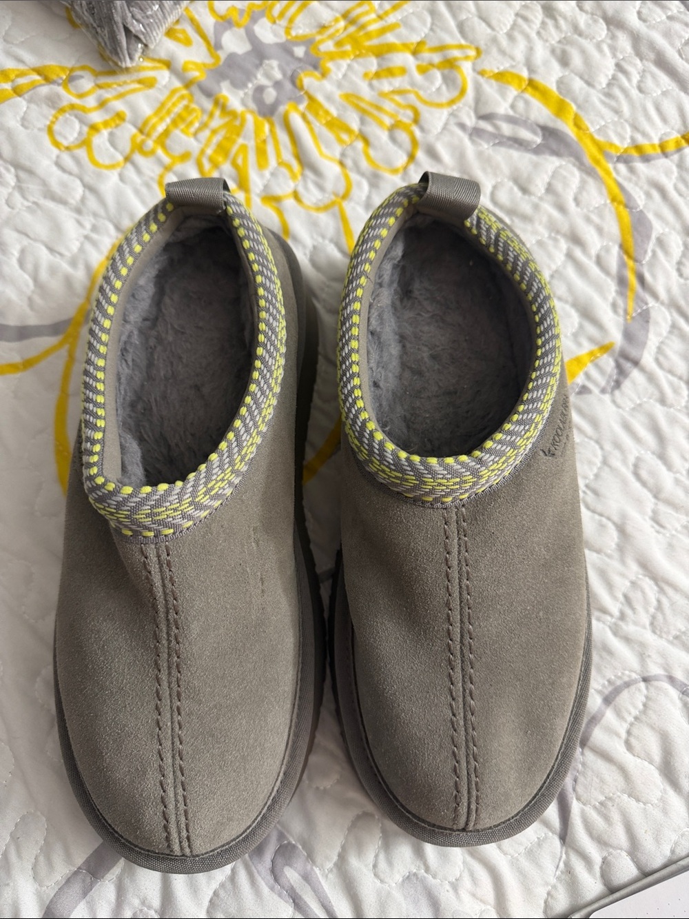Koolaburra Ugg Gray Slip-On platform Slippers with Yellow Trim